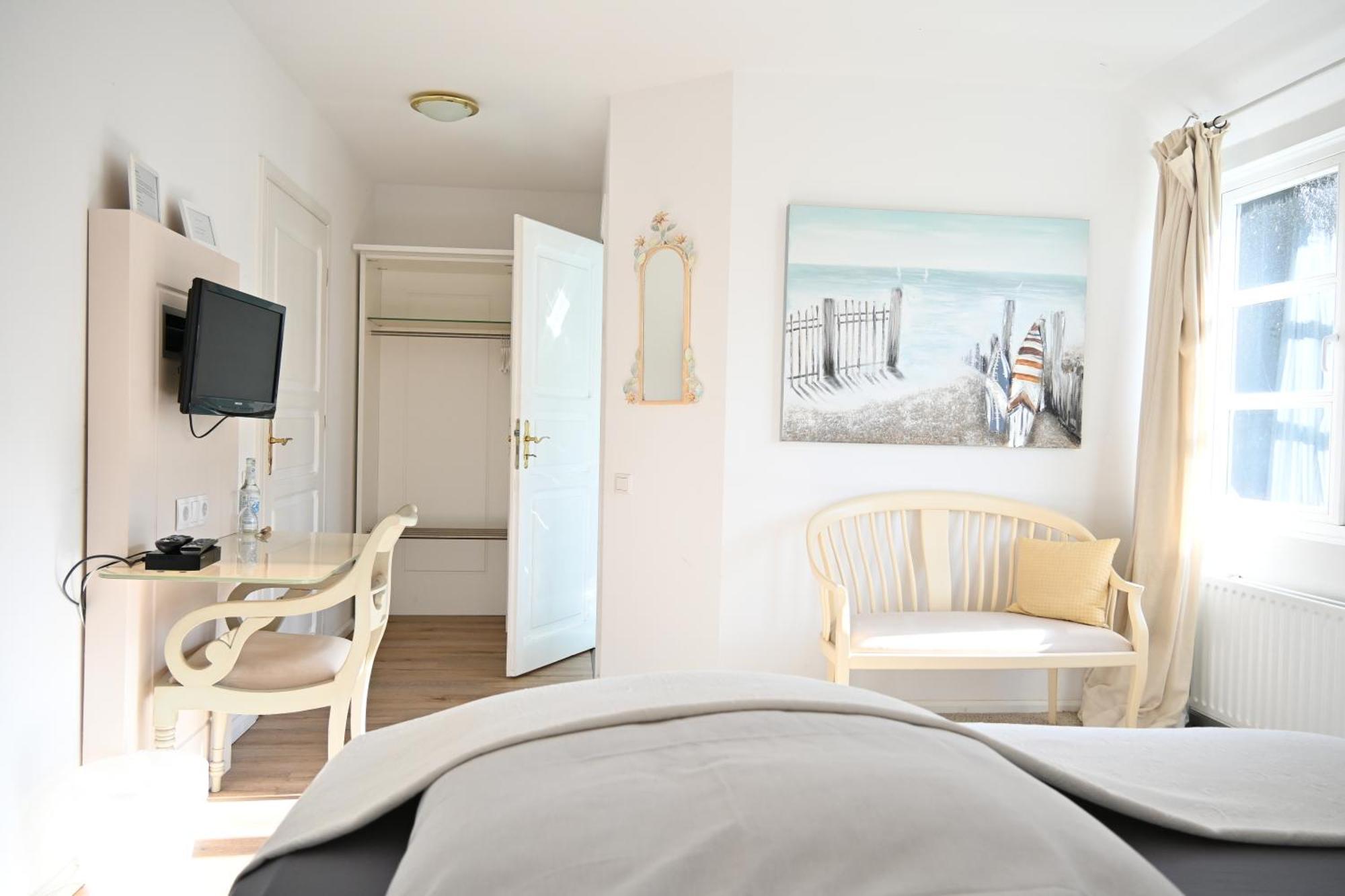 Landsitzhotel Und Seminarium Peterhof Hodorf Kültér fotó